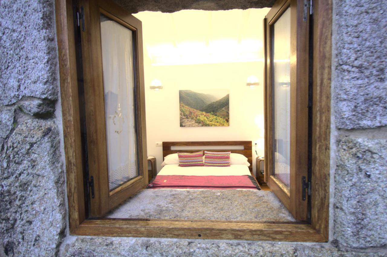 Vinosobroso Casa Rural Hostal Mondariz Exterior foto
