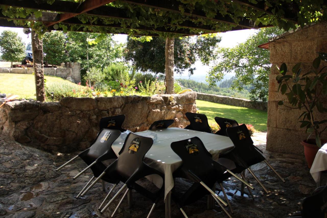 Vinosobroso Casa Rural Hostal Mondariz Exterior foto